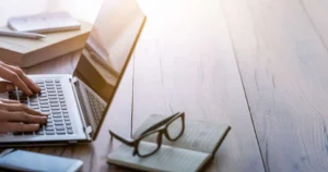 How to Find Your Blogging Niche and Stick to It?